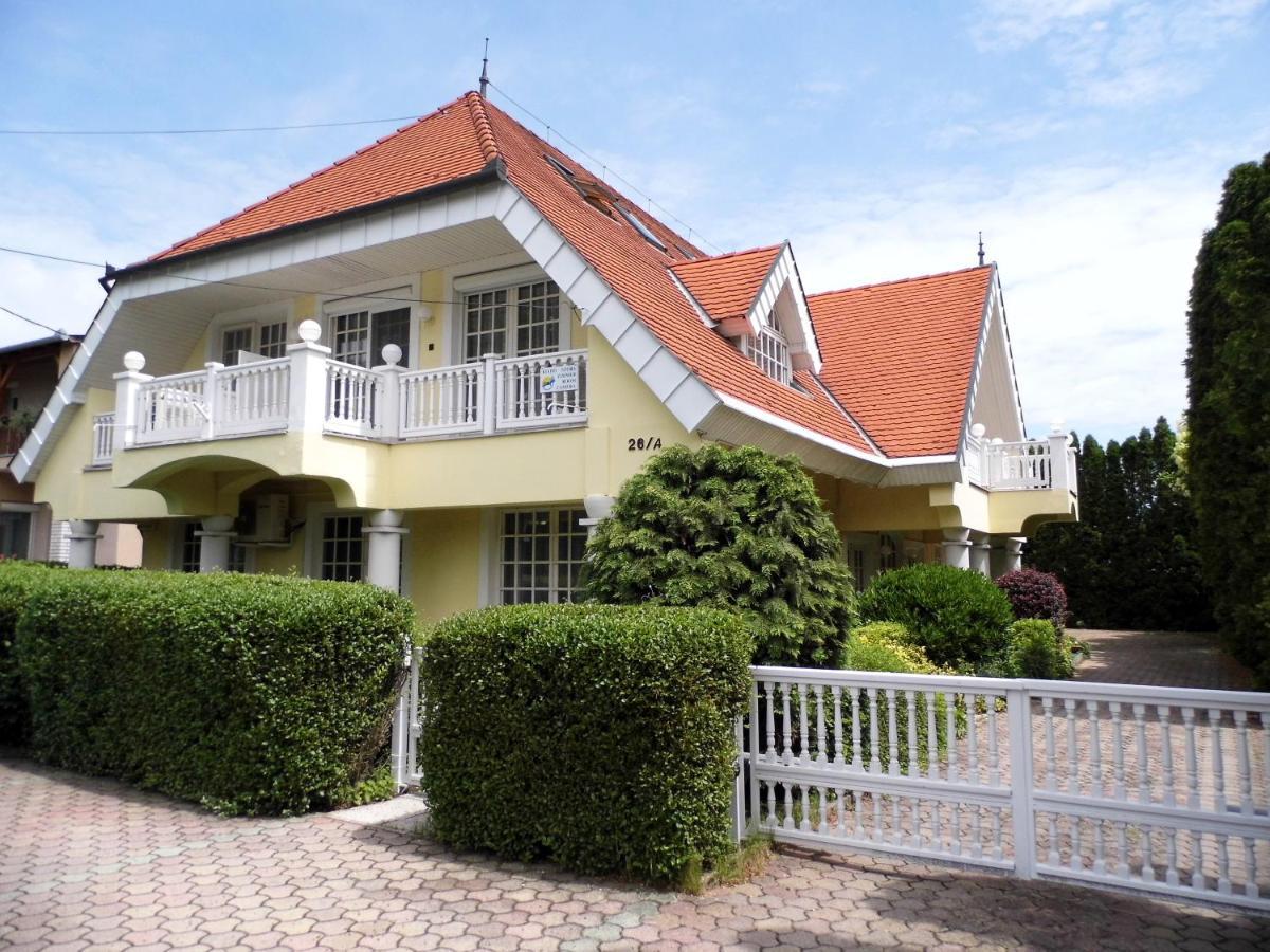 Millennium Villa Keszthely Exterior photo