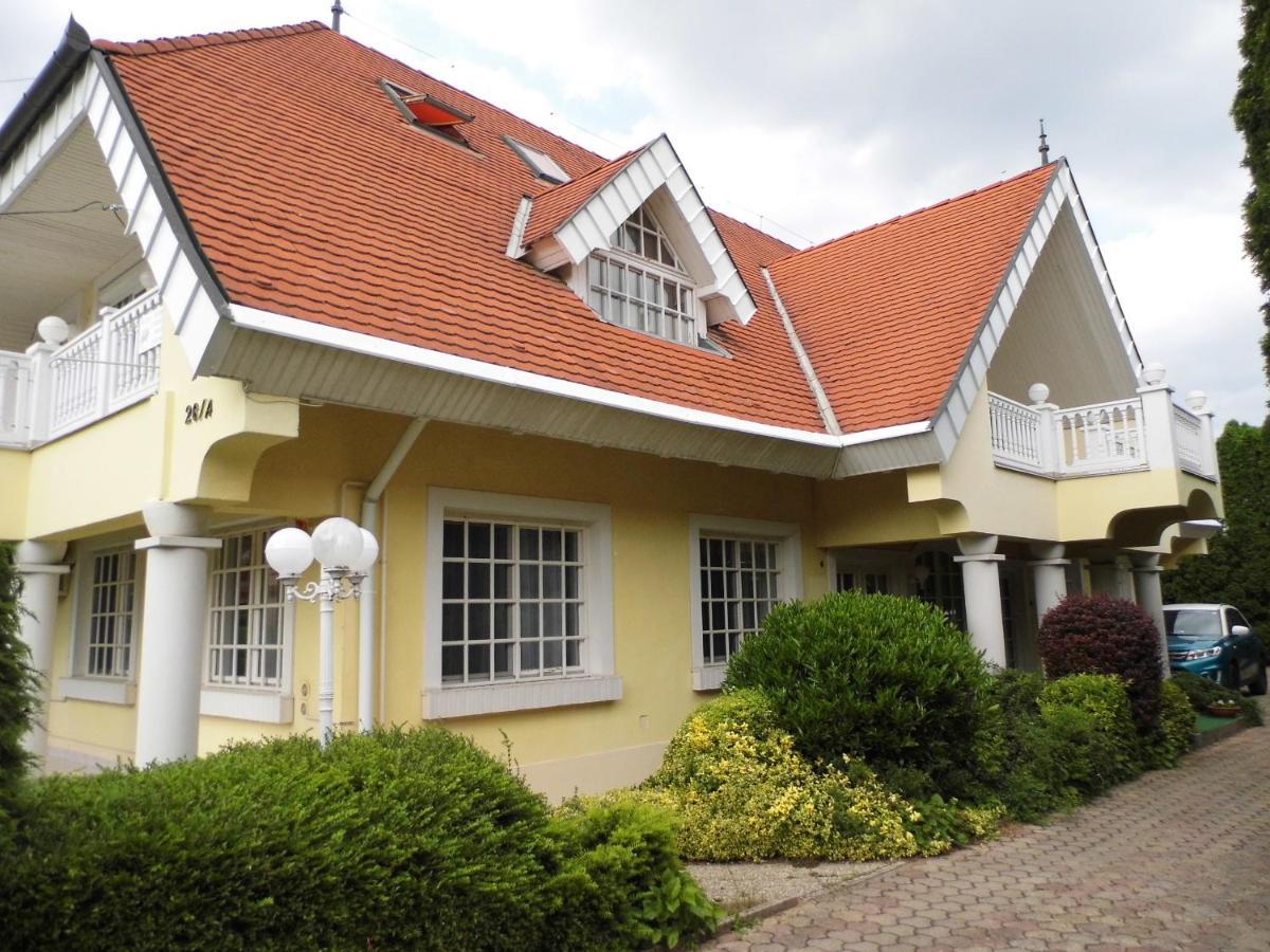 Millennium Villa Keszthely Exterior photo