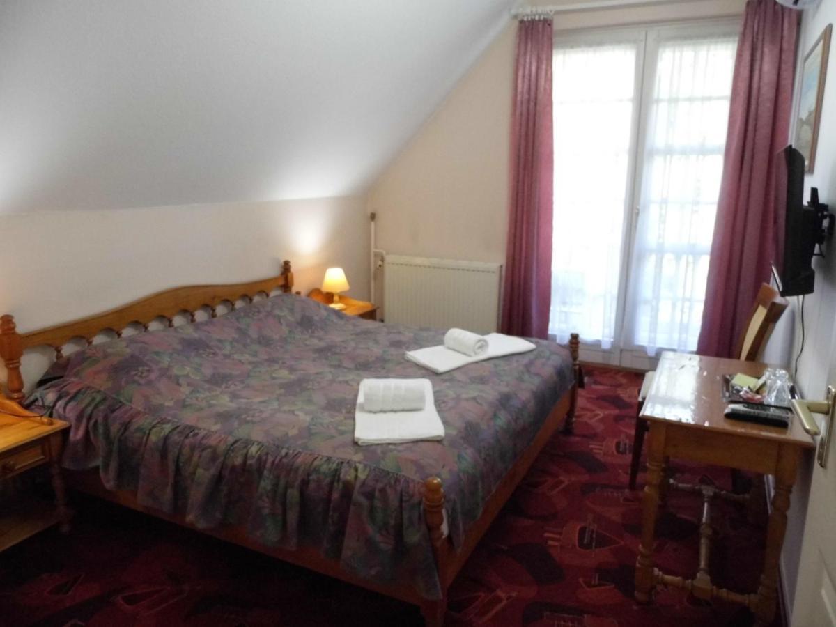 Millennium Villa Keszthely Room photo