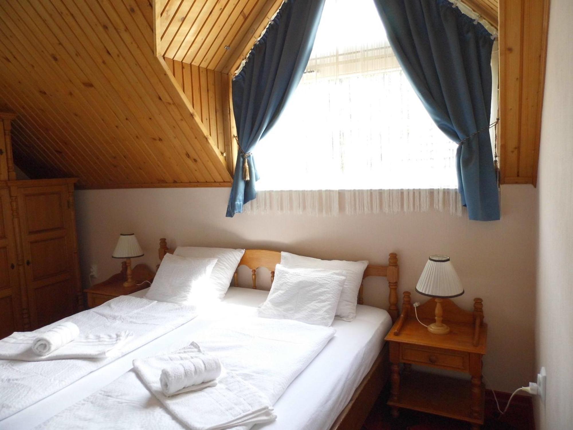 Millennium Villa Keszthely Room photo